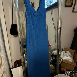 Elegant Blue Knit Maxi Dress